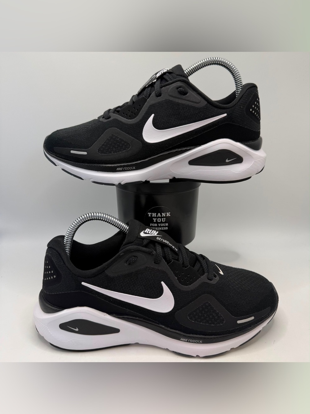 Nike Structure 26 Women’s Running Shoes Black White ReactX US 8 HQ2589-001